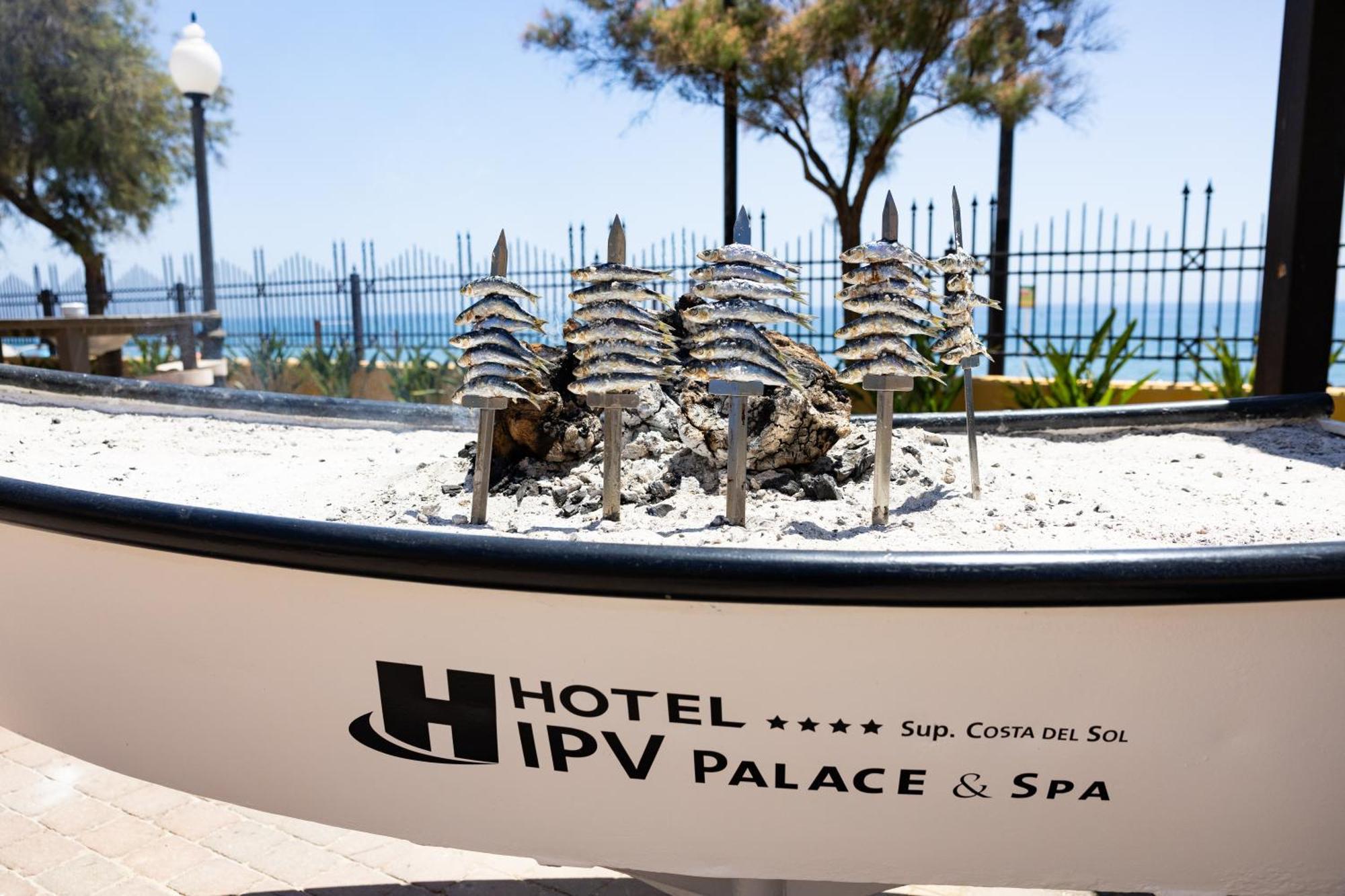 Hotel Ipv Palace & Spa - Adults Recommended Фуeнхирола Екстериор снимка